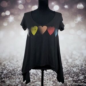 Rebel Yell Asymmetrical Tee Rainbow Heart Black XS Oversized